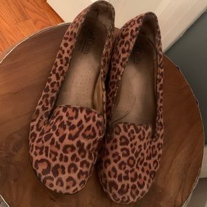 Cheetah print flats